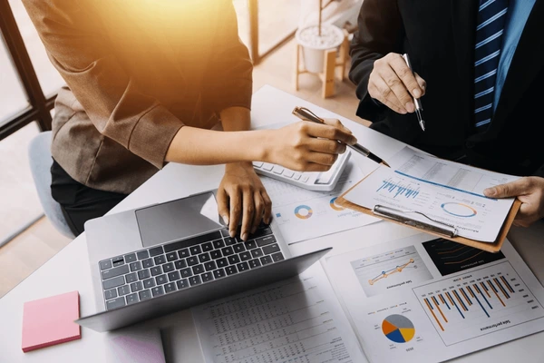 Document Discussion Outcomes & Rationale Effortlessly